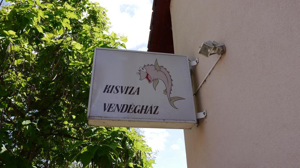包姚 Kisviza Vendeghaz酒店 外观 照片